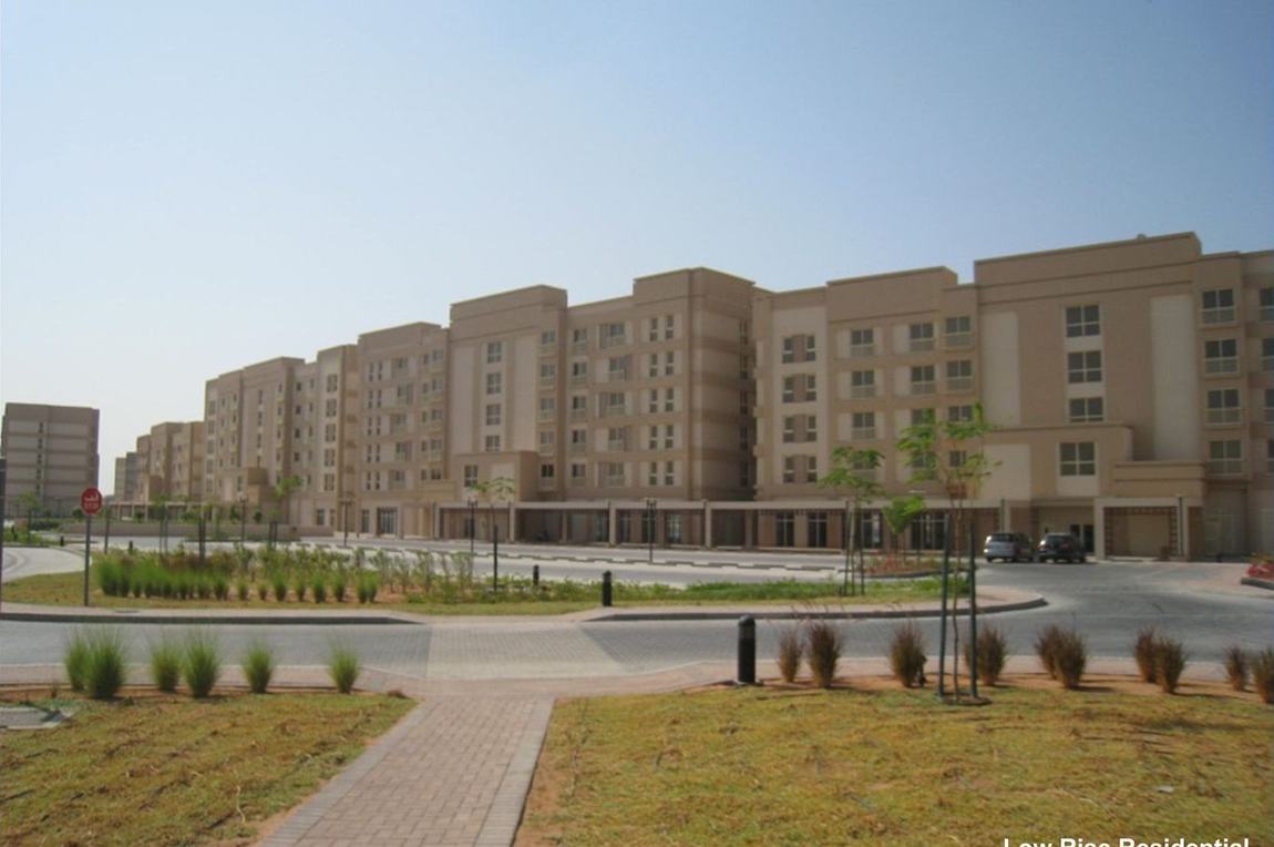 Low-rise residential township